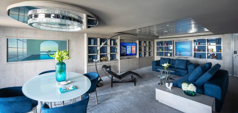 Yacht Club Owner's Suite