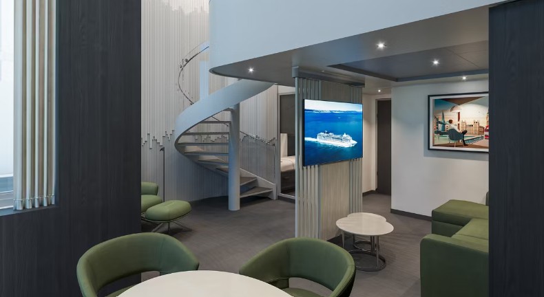 Yacht Club Royal Duplex Suite
